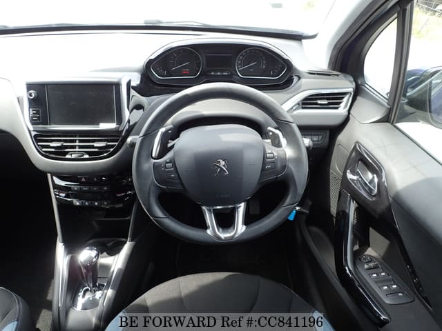 2015 PEUGEOT 208 PREMIUM image 30