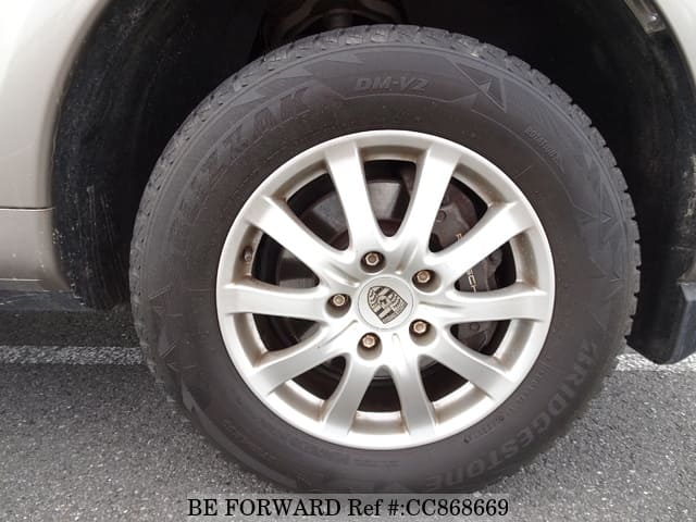 2009 PORSCHE CAYENNE image 12