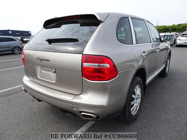 2009 PORSCHE CAYENNE image 5