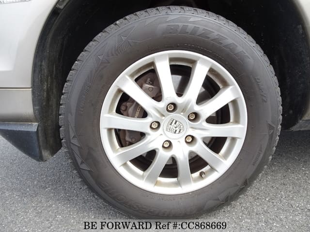 2009 PORSCHE CAYENNE image 9