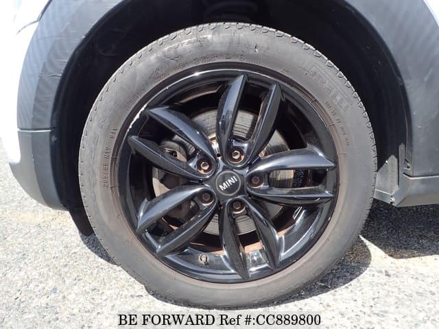 2011 BMW MINI COOPER S CROSS OVER image 9