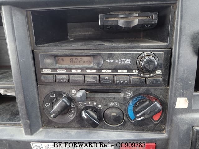 2009 ISUZU ELF TRUCK image 30