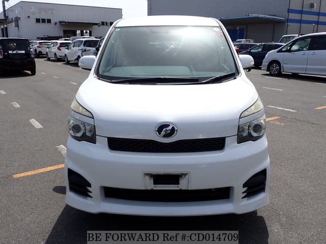2012 TOYOTA VOXY Z image 8