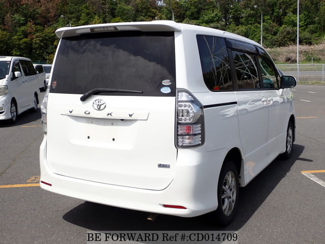 2012 TOYOTA VOXY Z image 5