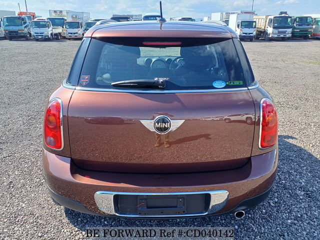 2013 BMW MINI ONE CROSSOVER image 4