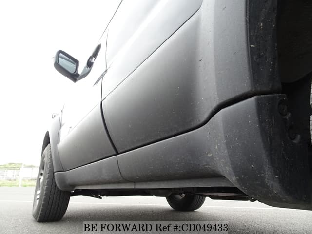 2010 FORD ESCAPE image 19