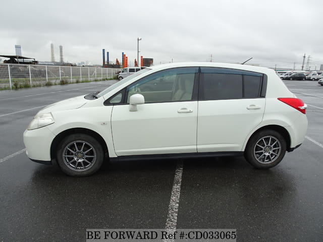 2011 NISSAN TIIDA 15M SV PLUS PLASMA image 2
