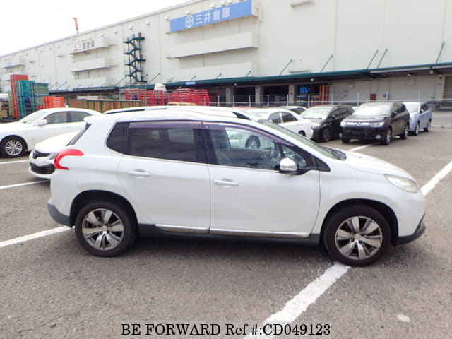 2015 PEUGEOT 208 PREMIUM image 6
