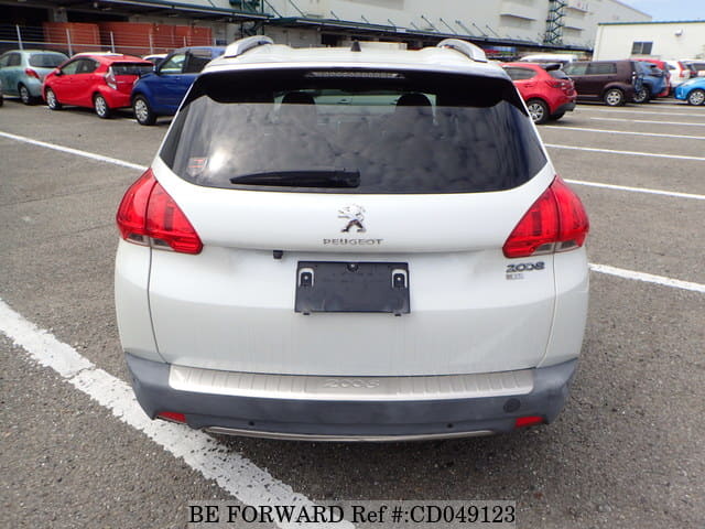 2015 PEUGEOT 208 PREMIUM image 4
