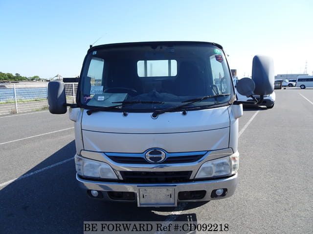 2015 HINO DUTRO HYBRID image 8