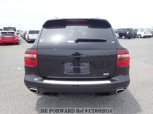 2009 PORSCHE CAYENNE image 4