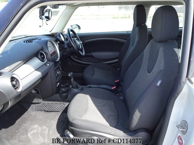 2011 BMW MINI COOPER image 26