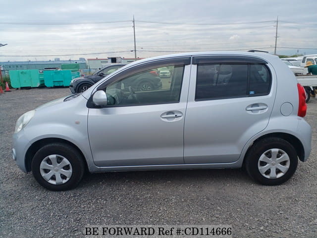 2013 TOYOTA PASSO X KUTSUROGI image 2