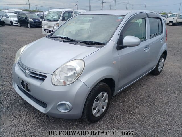 2013 TOYOTA PASSO X KUTSUROGI