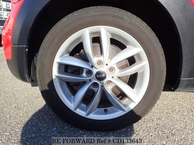 2011 BMW MINI COOPER S CROSS OVER image 9