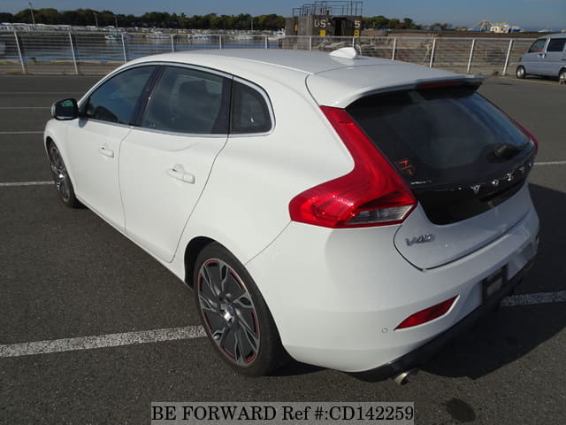 2016 VOLVO V40 D4 image 3