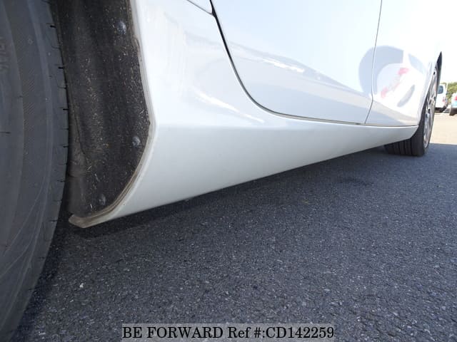 2016 VOLVO V40 D4 image 21
