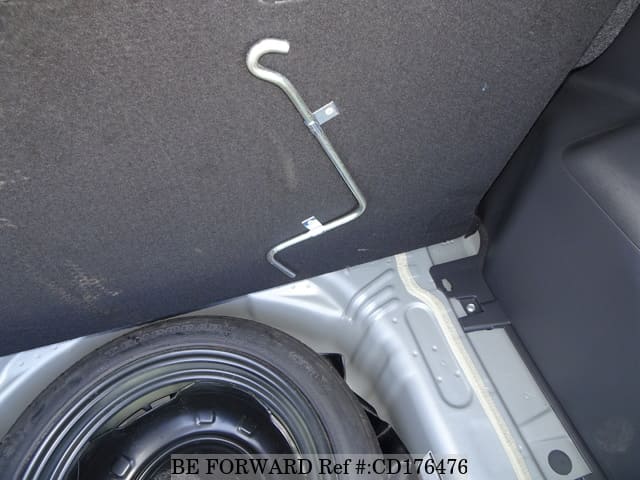 2009 TOYOTA VITZ F image 29