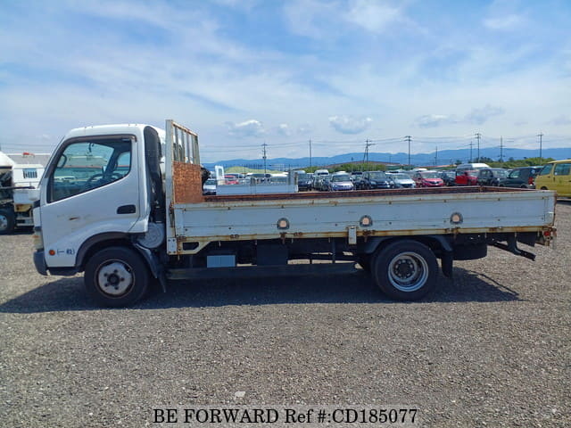 2005 HINO DUTRO image 2