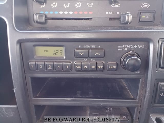 2005 HINO DUTRO image 28
