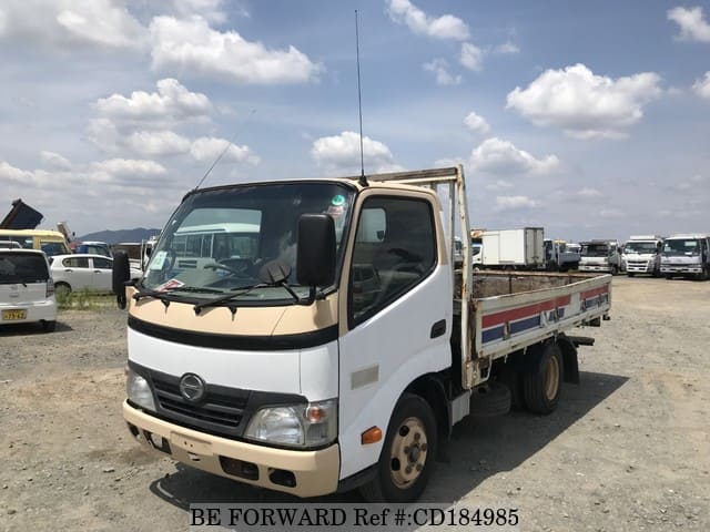 2010 HINO DUTRO