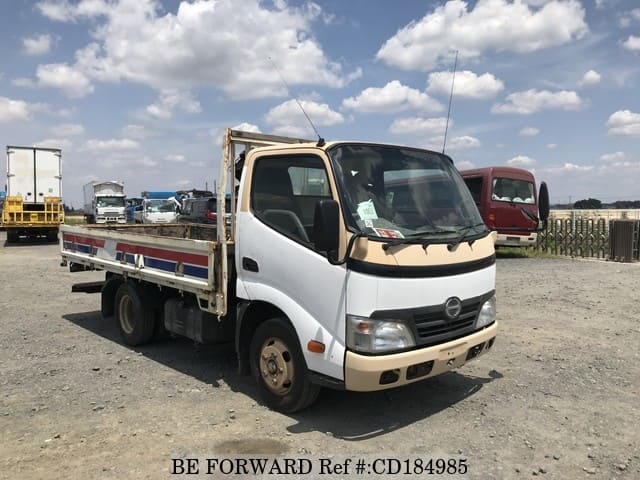 2010 HINO DUTRO image 7
