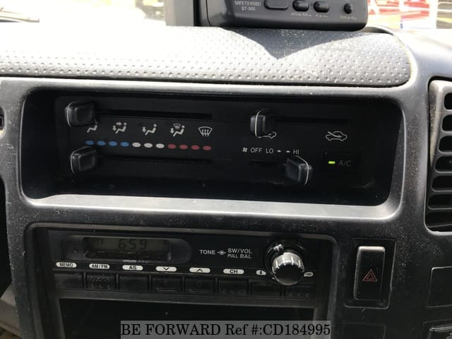2009 HINO DUTRO image 27