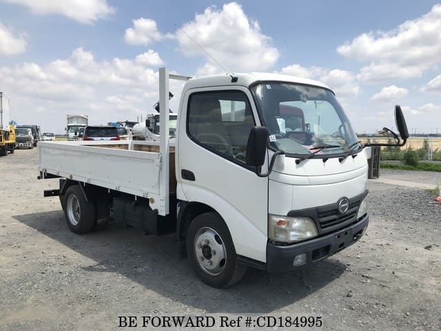 2009 HINO DUTRO image 7