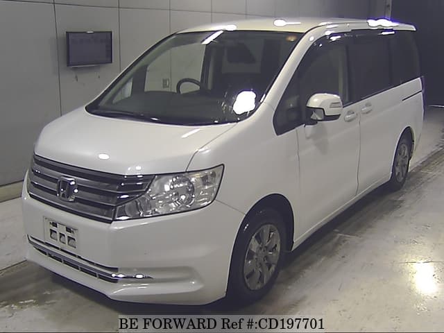 2013 HONDA STEP WGN G E SELECTION