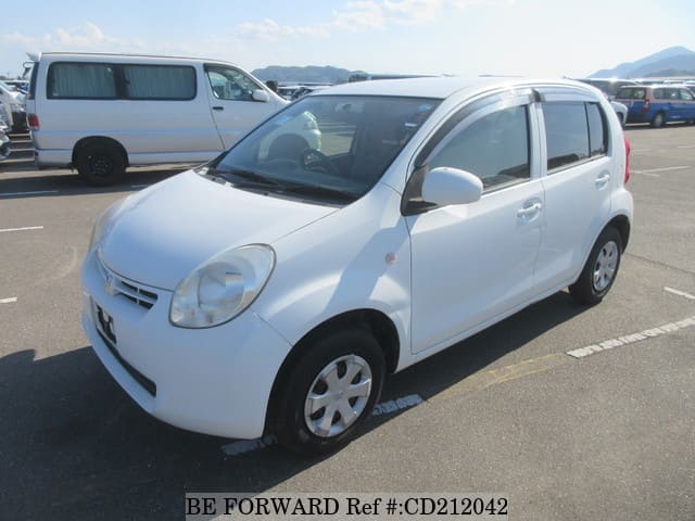 2013 TOYOTA PASSO X KUTSUROGI