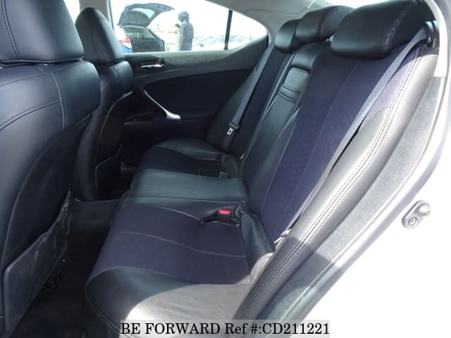 2007 LEXUS IS IS250 image 27