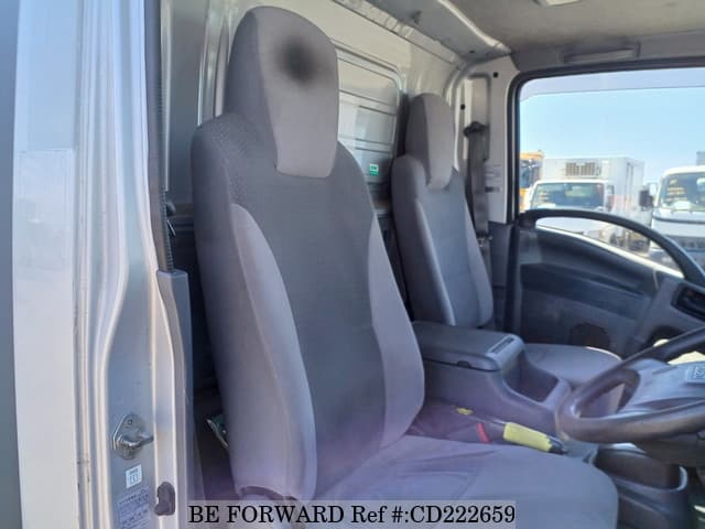 2016 ISUZU ELF TRUCK image 17