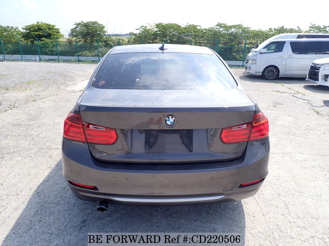 2013 BMW 3 SERIES 320D MODERN image 4