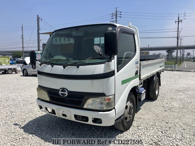 2009 HINO DUTRO