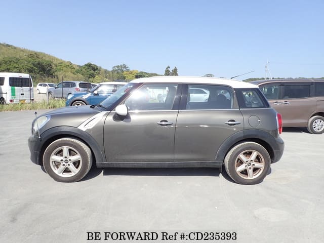 2011 BMW MINI COOPER CROSSOVER image 2
