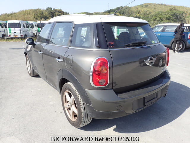 2011 BMW MINI COOPER CROSSOVER image 3