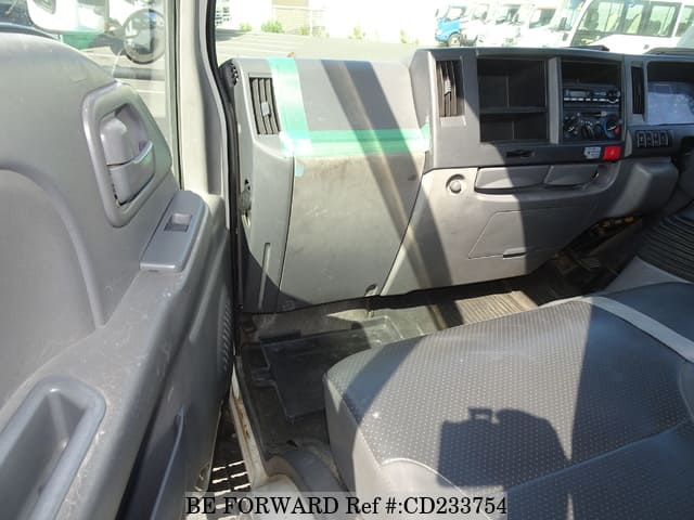 2013 ISUZU ELF TRUCK image 24