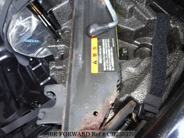 2007 PORSCHE CAYENNE image 30