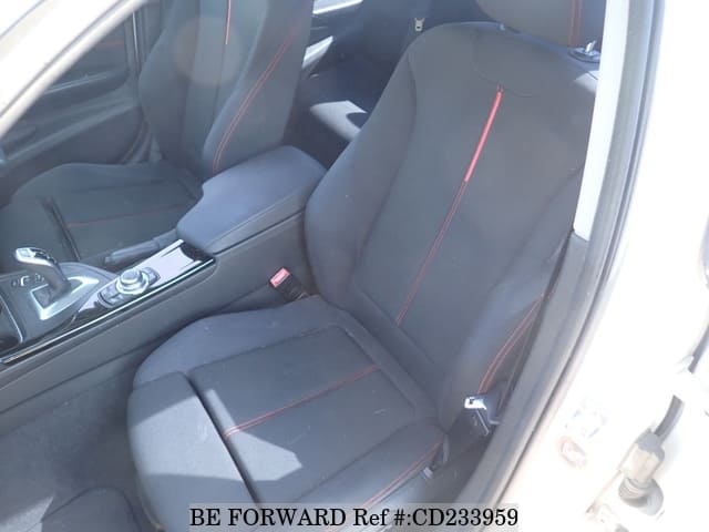 2013 BMW 3 SERIES 320I SPORTS image 26