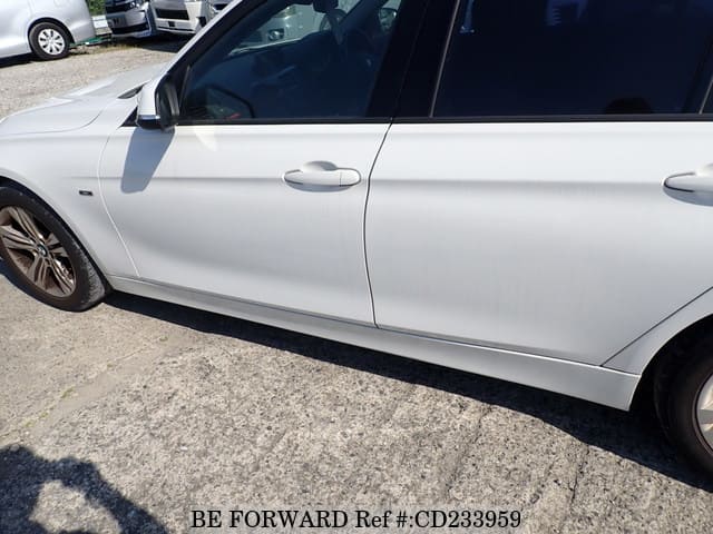 2013 BMW 3 SERIES 320I SPORTS image 19