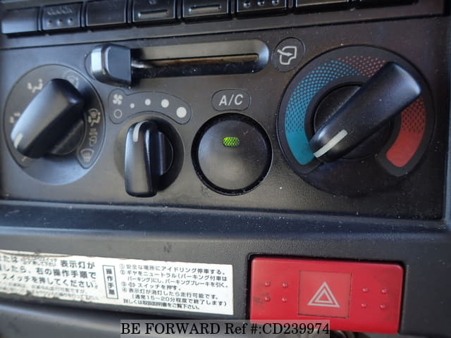 2013 ISUZU ELF TRUCK image 29