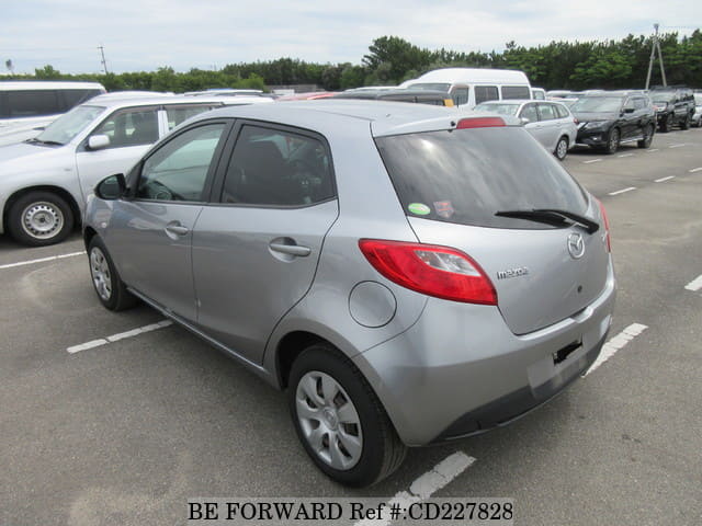 2011 MAZDA DEMIO 13C image 3