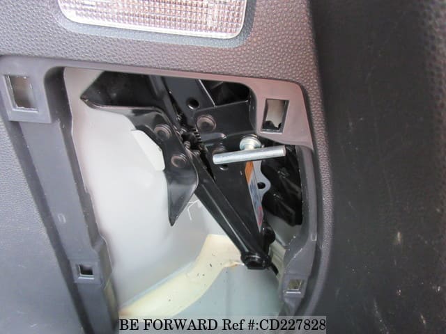 2011 MAZDA DEMIO 13C image 30