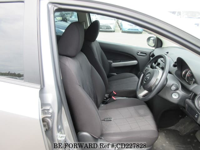 2011 MAZDA DEMIO 13C image 25