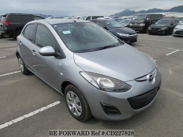 2011 MAZDA DEMIO 13C image 7