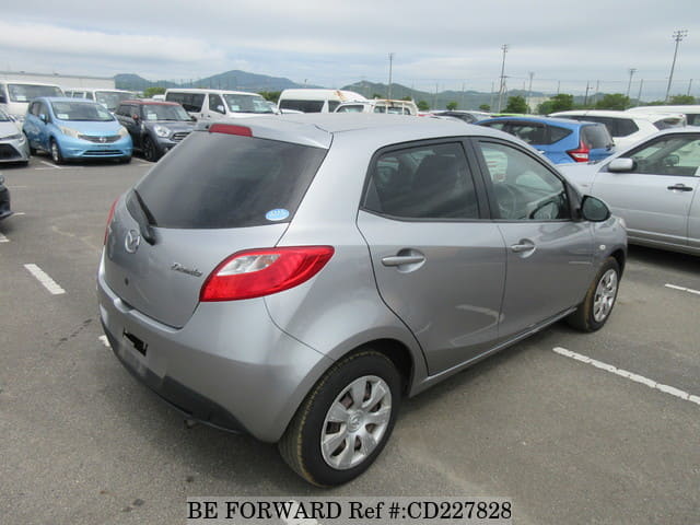 2011 MAZDA DEMIO 13C image 5