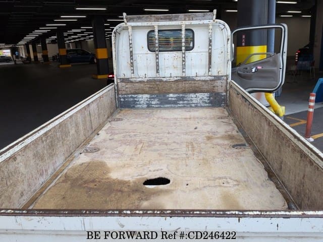 2005 HINO DUTRO image 6