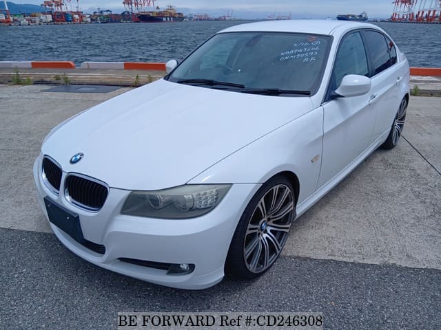 2011 BMW 3 SERIES 320I HIGHLINE PACKAGE