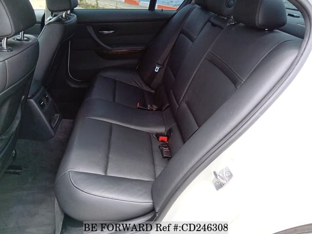 2011 BMW 3 SERIES 320I HIGHLINE PACKAGE image 27
