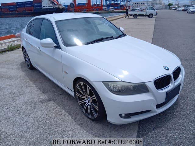 2011 BMW 3 SERIES 320I HIGHLINE PACKAGE image 7
